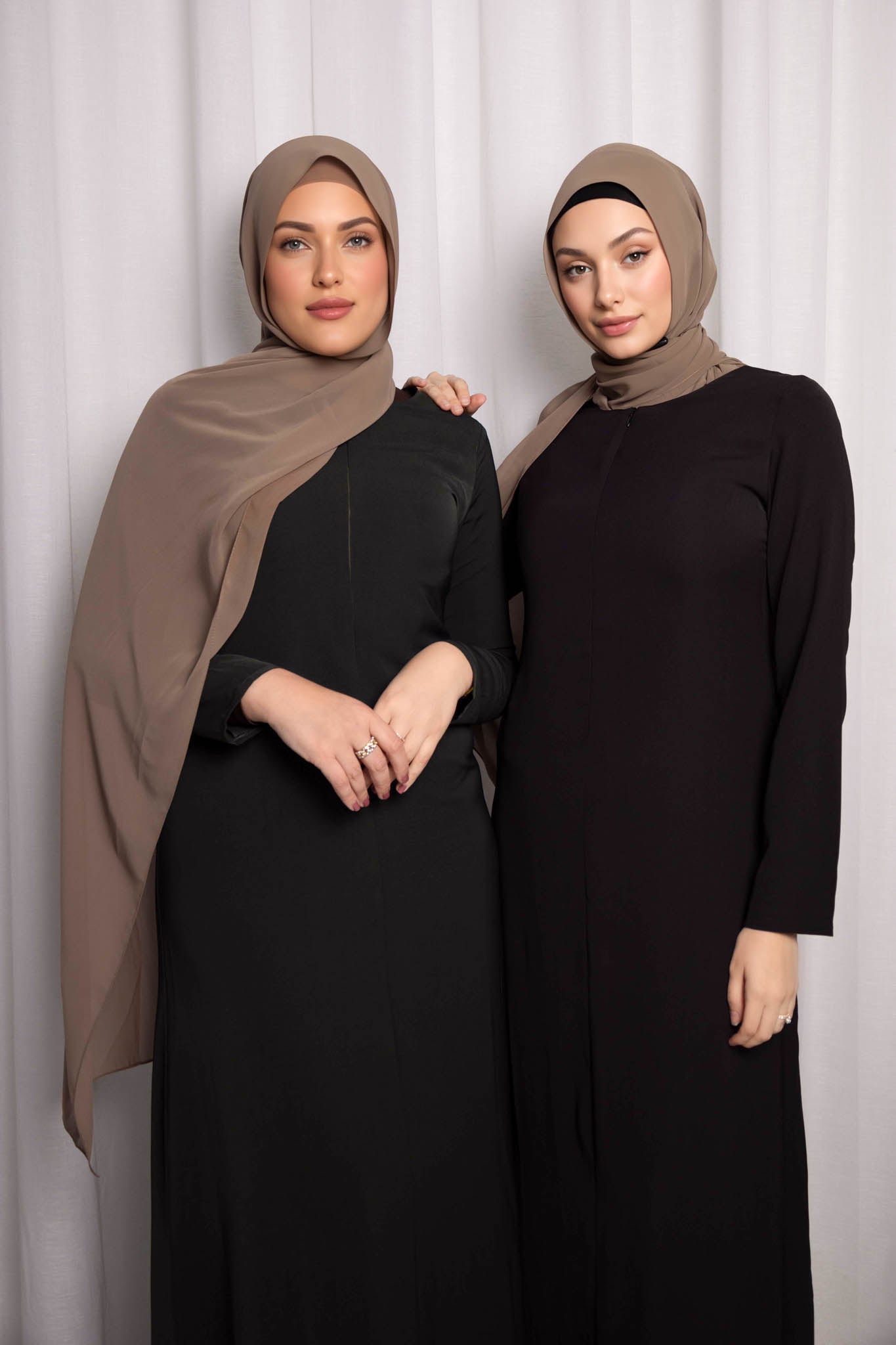 Plain Zippered Front A line Abaya