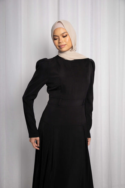 Tahani Collared Black Dress