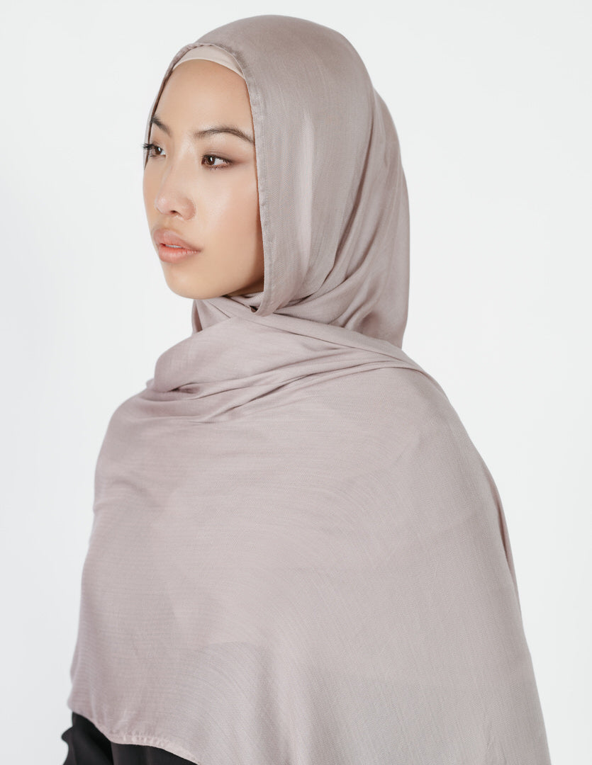 Herringbone Bamboo Hijab in Palm Oyster