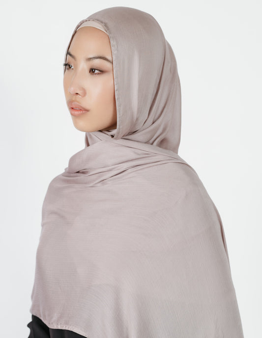 Herringbone Bamboo Hijab in Palm Oyster