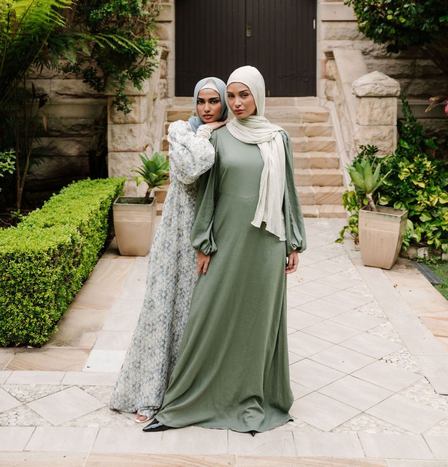 Daria Full Sleeved  in Light Linen (W31)