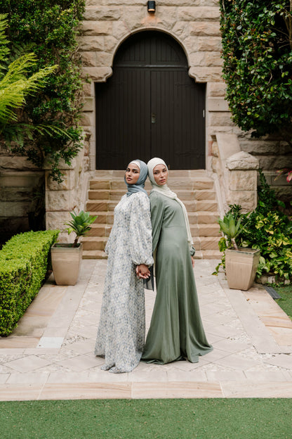 Daria Full Sleeved  in Light Linen (W31)