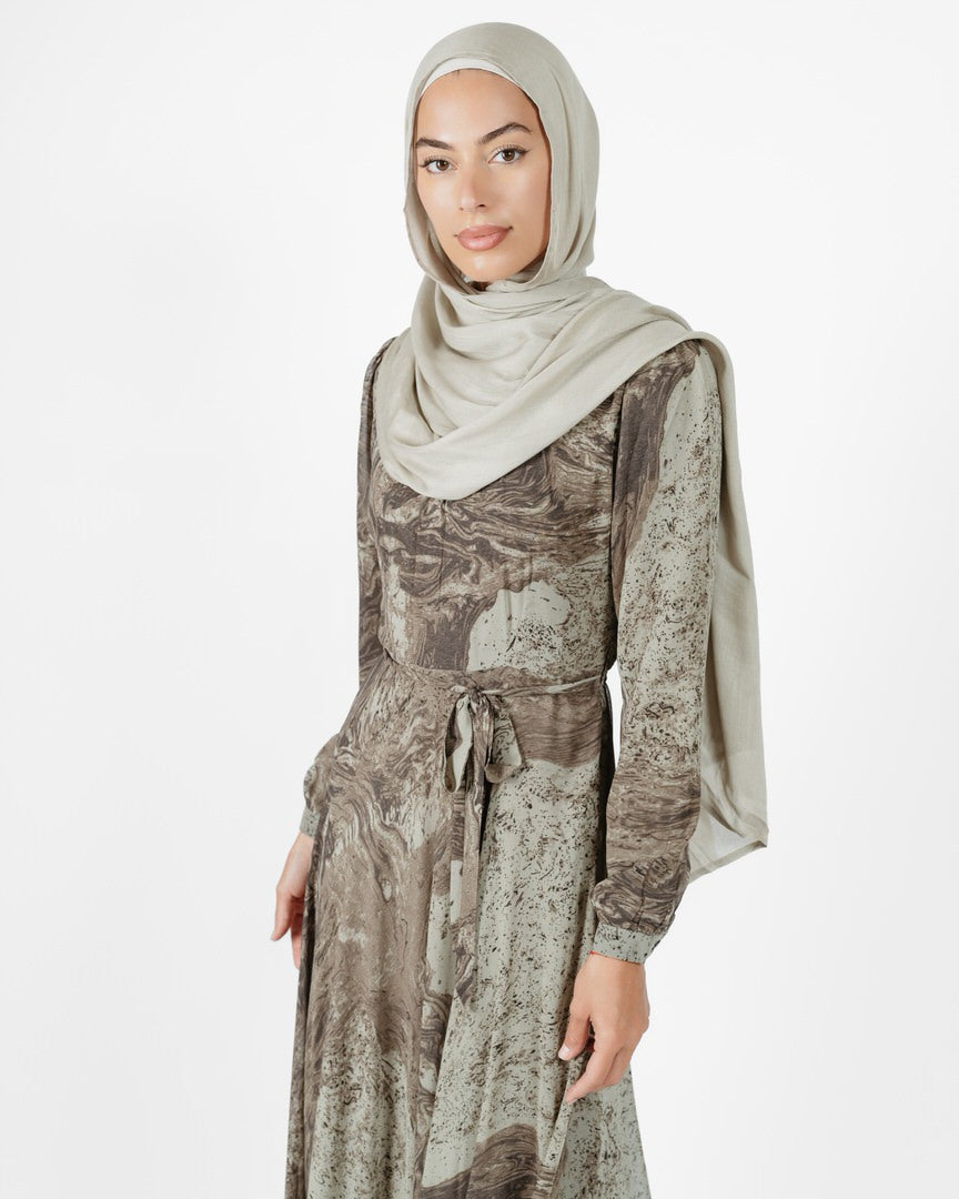 Taalia Patterned light flow Abaya (C102)