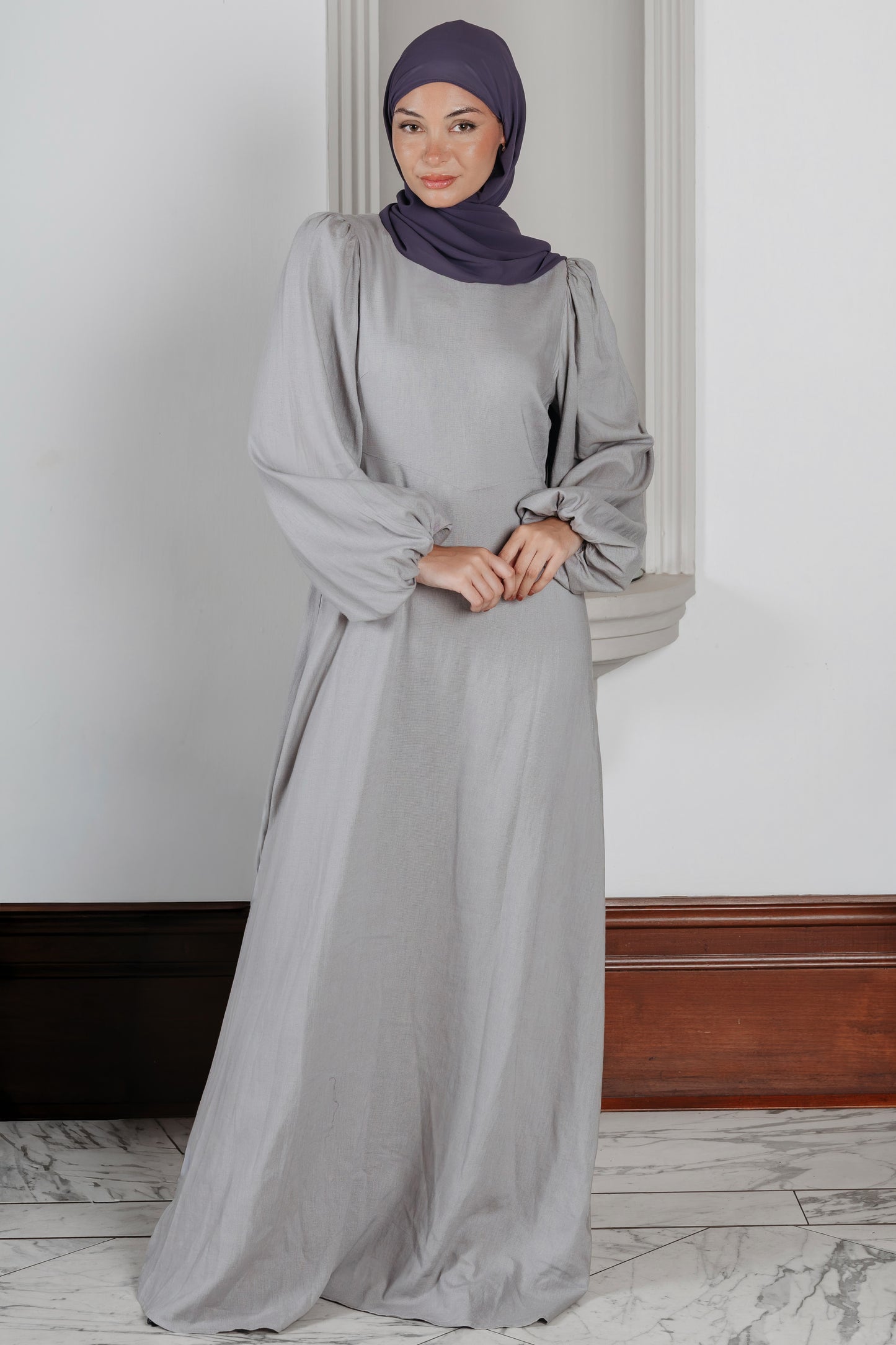 Daria Full Sleeved  in Light Linen (W31)