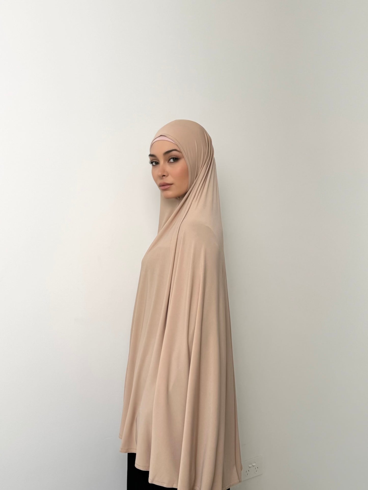 Standard Length Sleeved Jelbab in Bisque